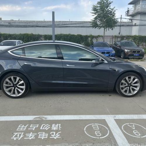 2020 Tesla Model 3 Standard Range