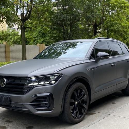 Volkswagen Touareg 2023 model 3.0 TSI Ruizun Volcanic Rock painted Sports